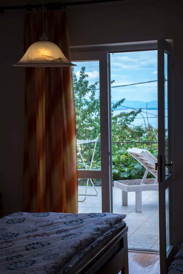 Guest House Ivo ลอฟราน ภายนอก รูปภาพ